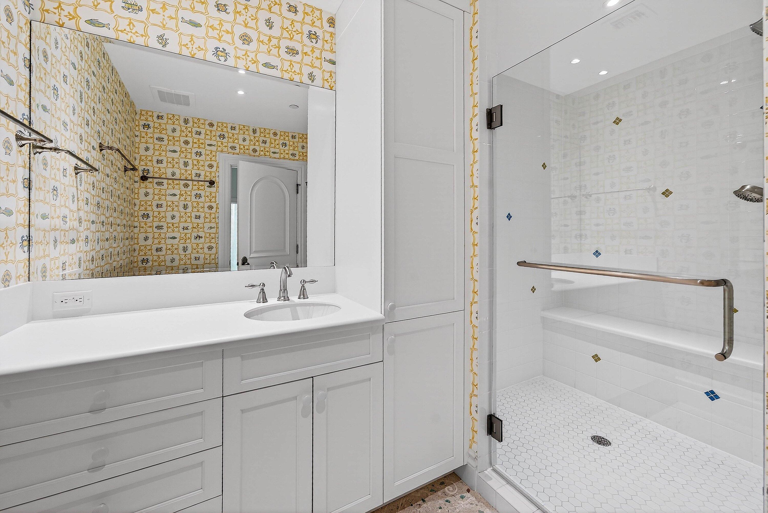 CRESTWOOD DELRAY - Residential