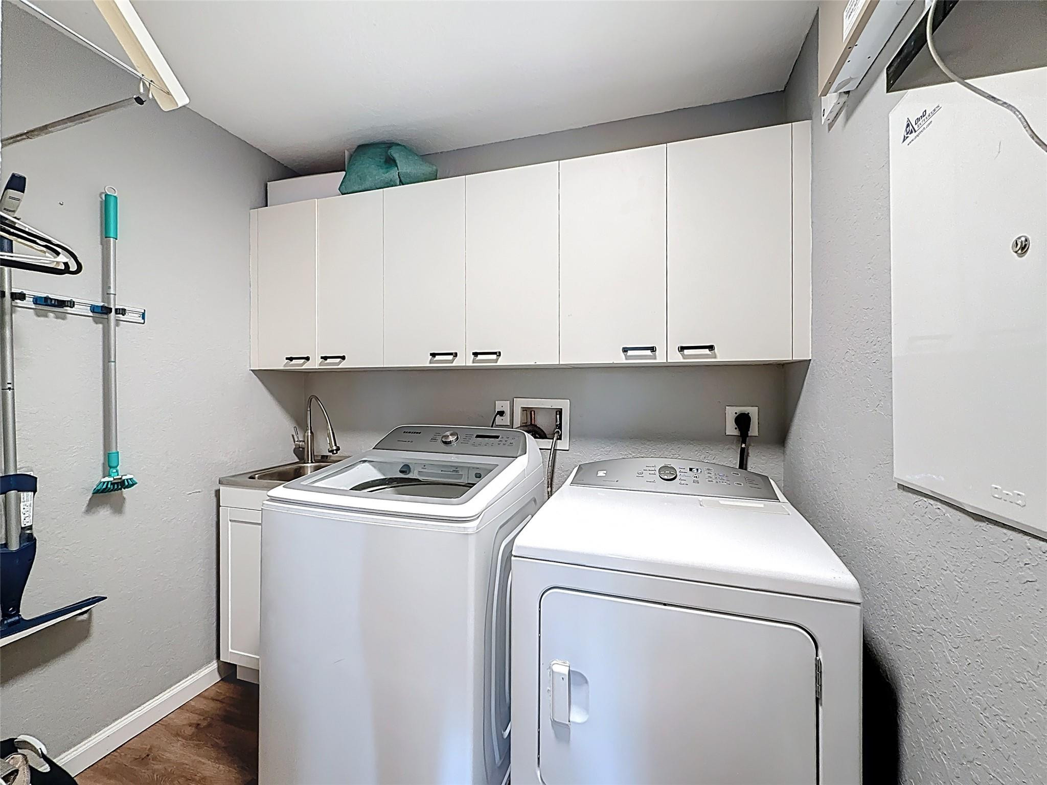 RIVIERA ISLES II - Residential