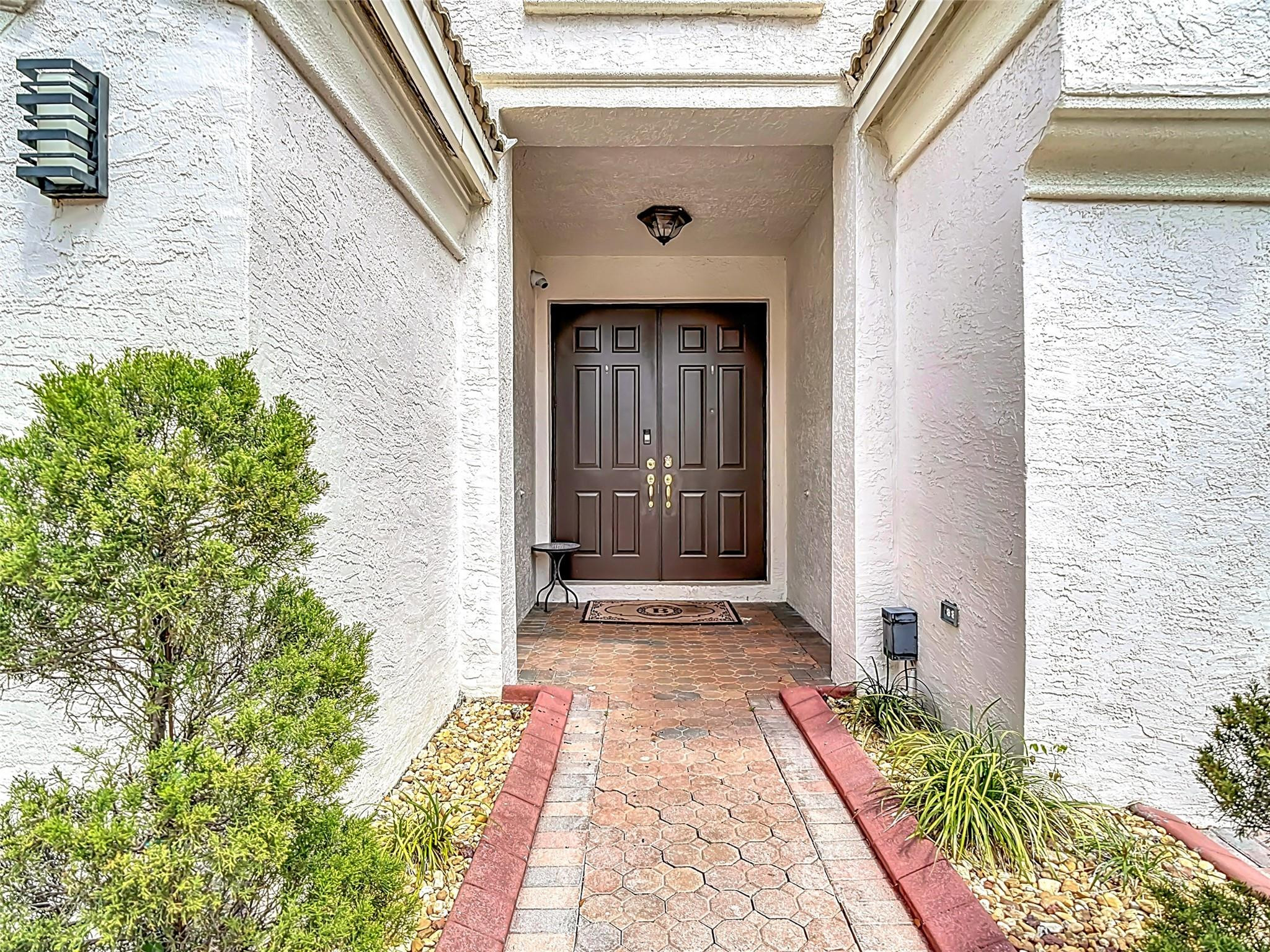 RIVIERA ISLES II - Residential