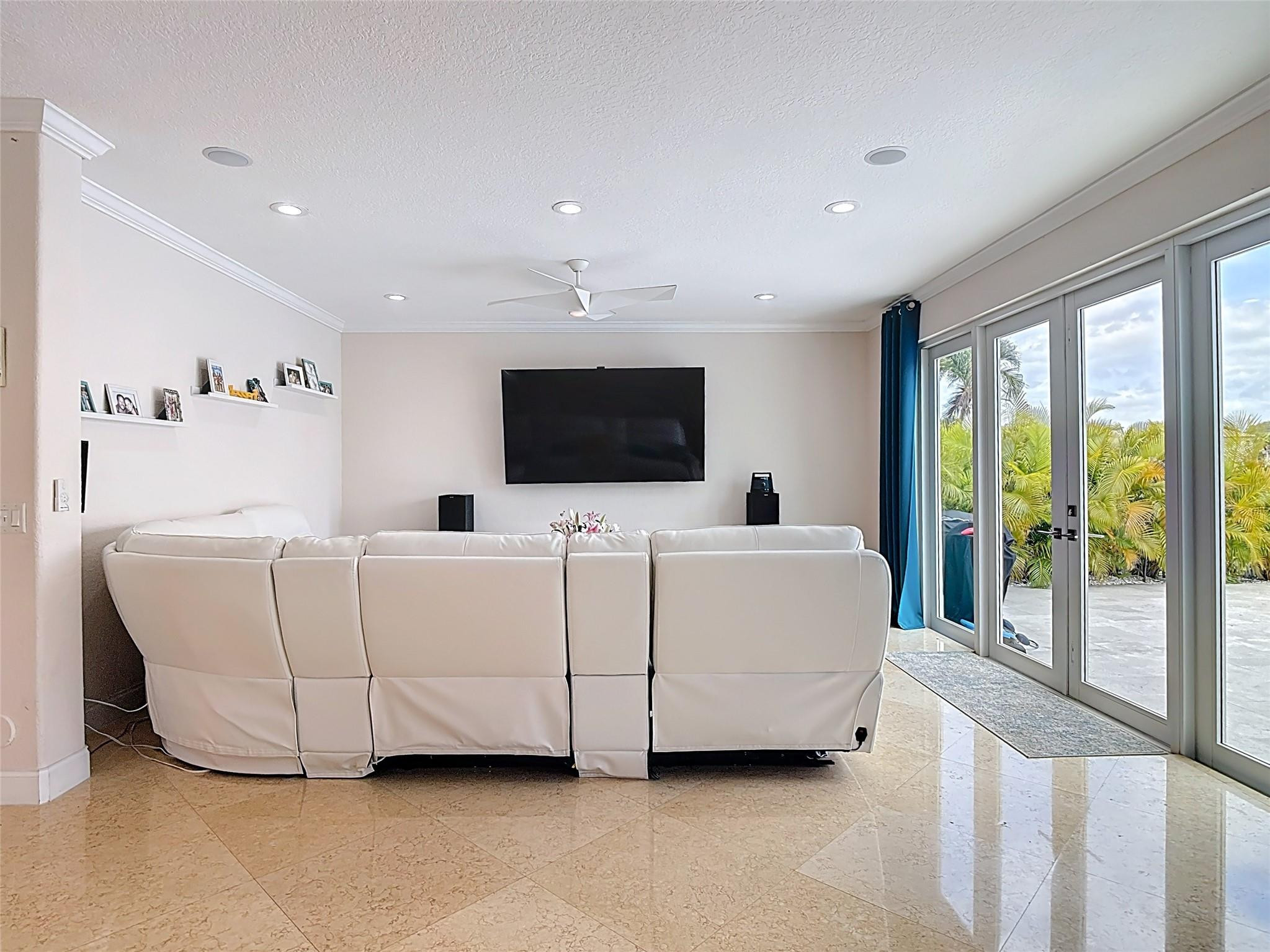 RIVIERA ISLES II - Residential