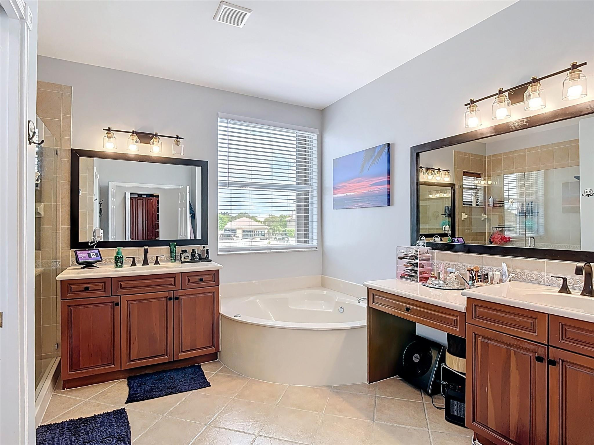 RIVIERA ISLES II - Residential