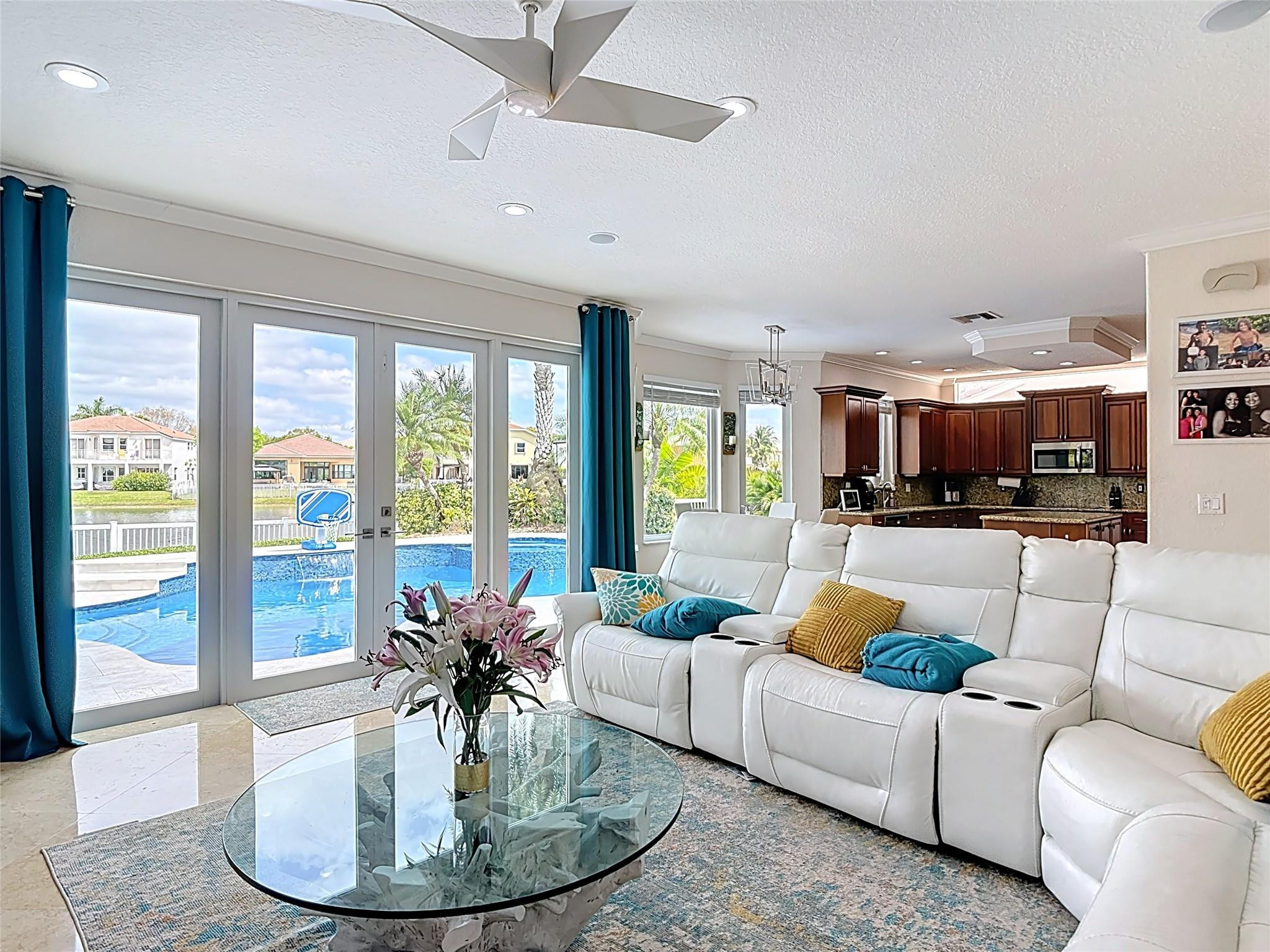 RIVIERA ISLES II - Residential
