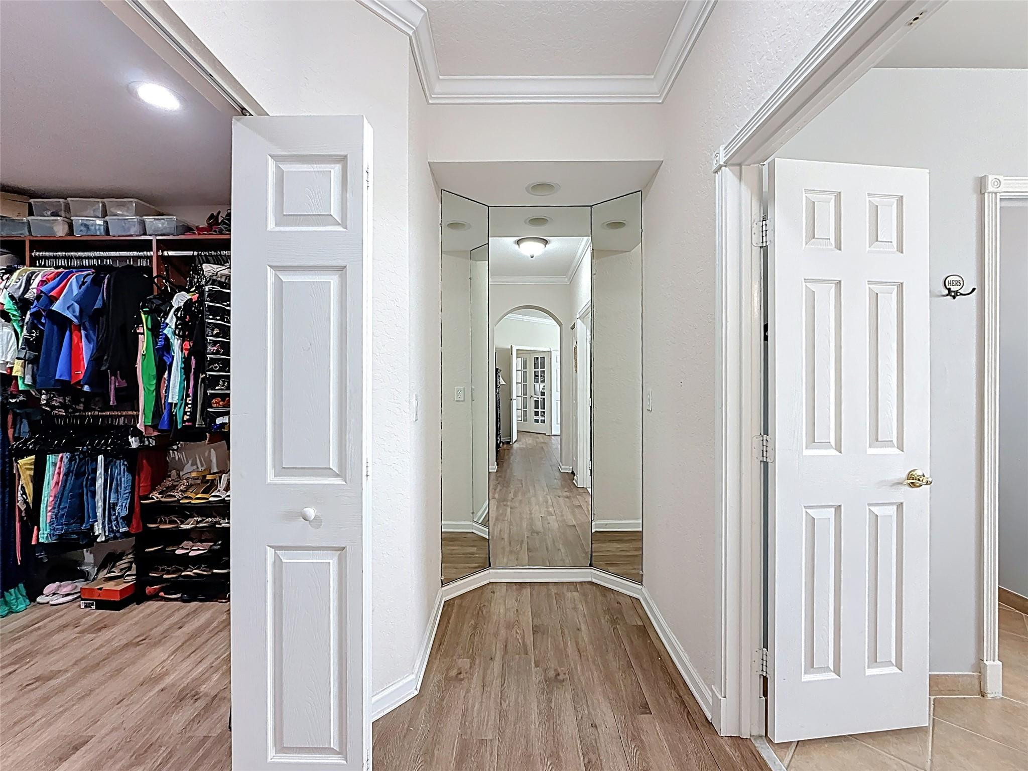 RIVIERA ISLES II - Residential