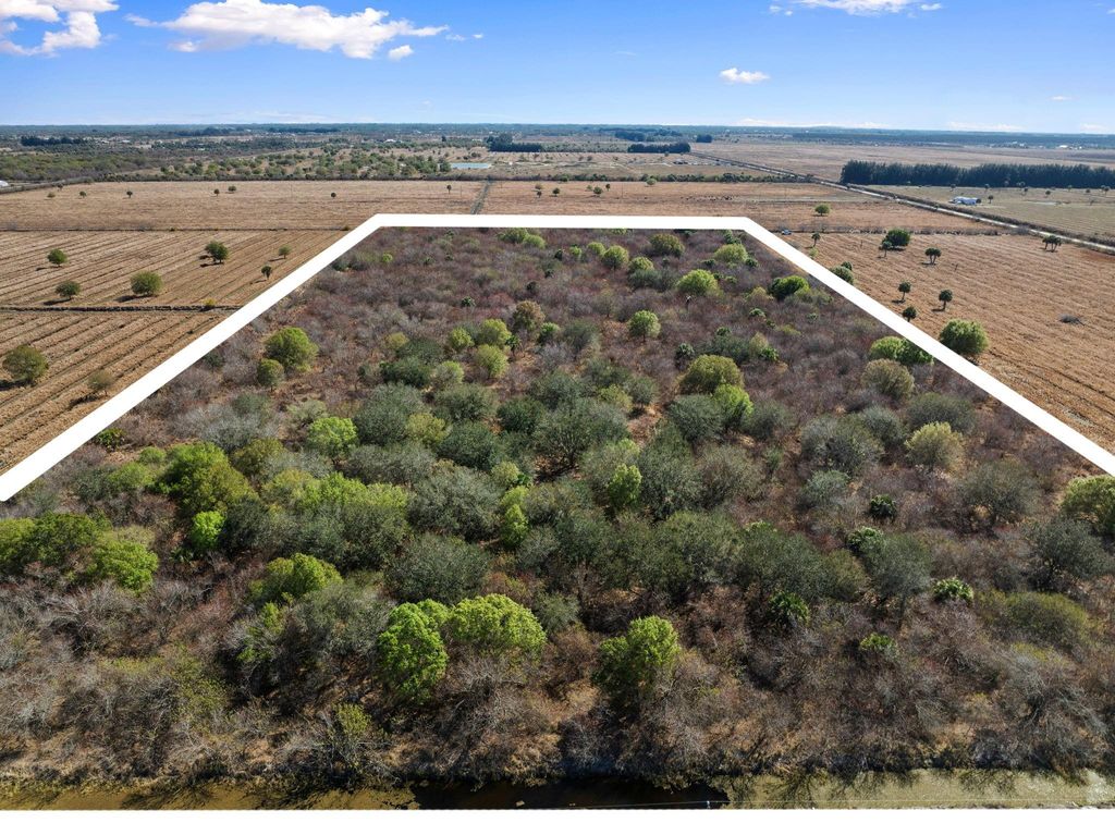 Photo of Tbd Kelly Road, Fort Pierce, FL 34945 (MLS # F10549214)