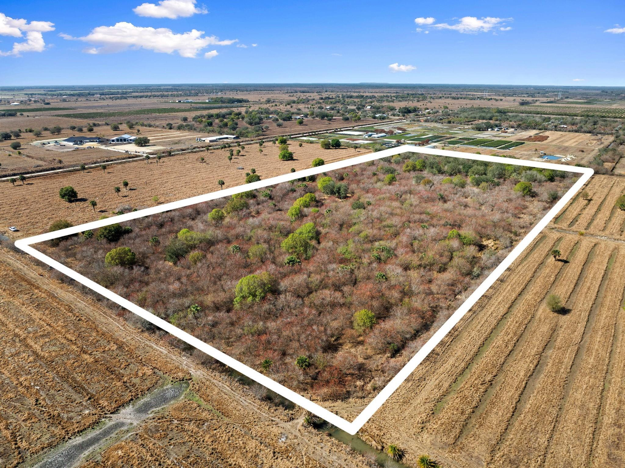 Metes & Bounds - Land