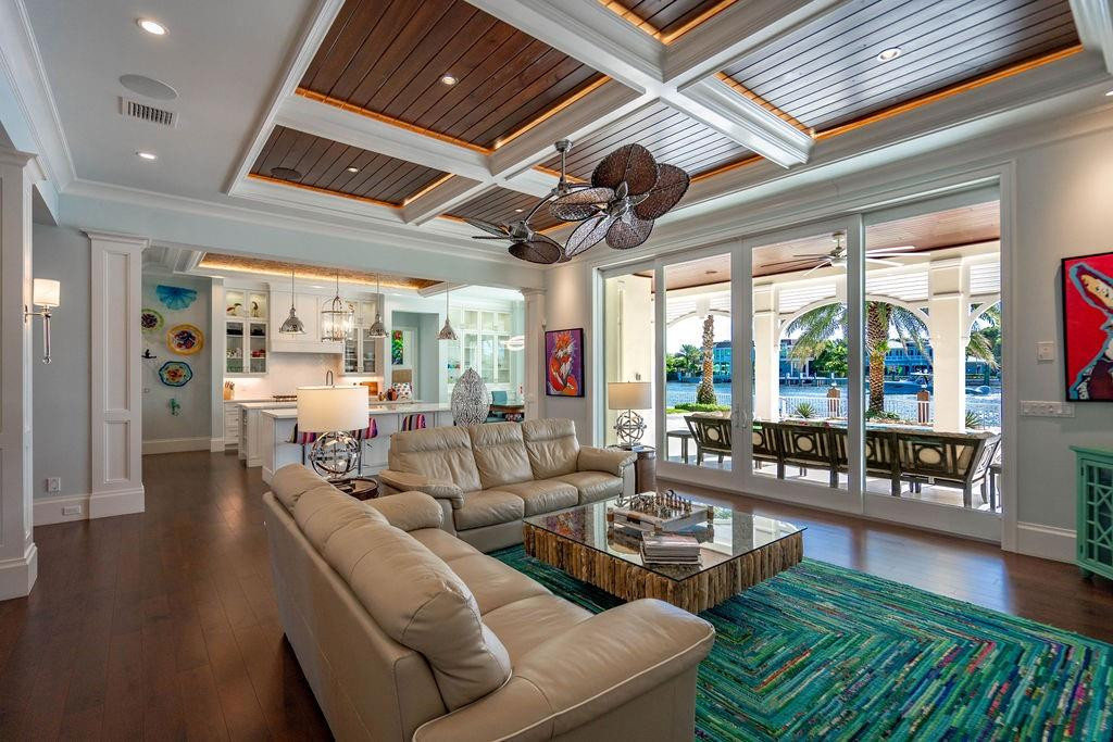 Lighthouse Point First Se - Residential