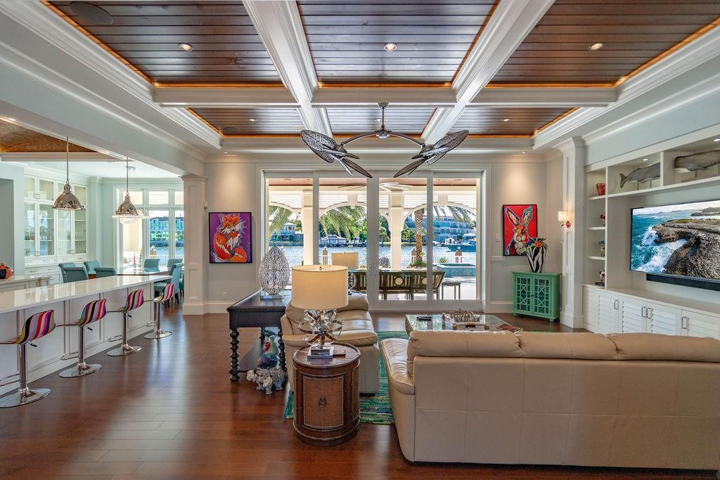 Lighthouse Point First Se - Residential