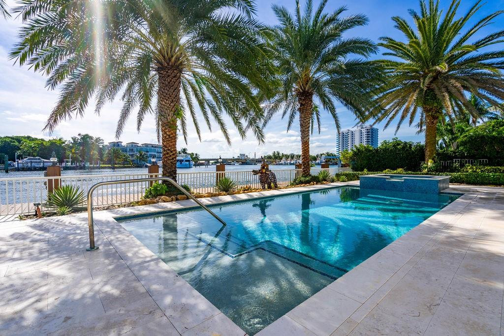 Lighthouse Point First Se - Residential