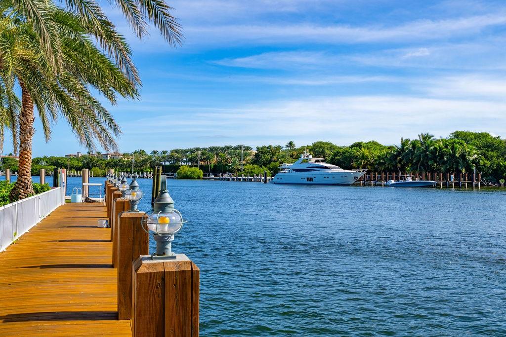 Lighthouse Point First Se - Residential