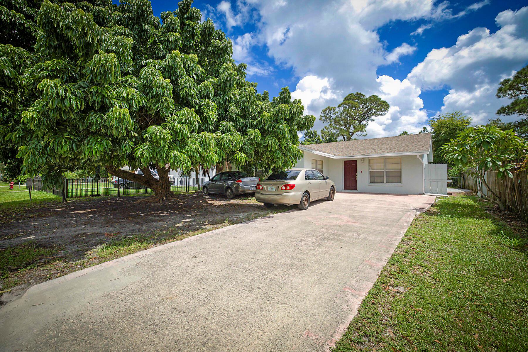 Location, Location, Location! This spectacular 3 Bedroom, 2 Bathroom home (with a bonus room that can serve as a 4th bedroom or office) is now available for rent. Step inside and be welcomed by a spacious living room that flows seamlessly into the dining area and well-appointed kitchen. The kitchen features ample cabinets, plenty of counter space, and a breakfast bar perfect for casual meals. Through the French doors, discover a large screened patio and spacious backyard--perfect for summer barbecues, morning coffee, or simply relaxing in your own private retreat.The primary bedroom offers comfort with a large closet and en-suite bathroom. Additional bedrooms are bright and versatile to fit your needs.No HOA & No Restrictions.Bonus Room (use as office, den, or 4th bedroom) Close to I-95