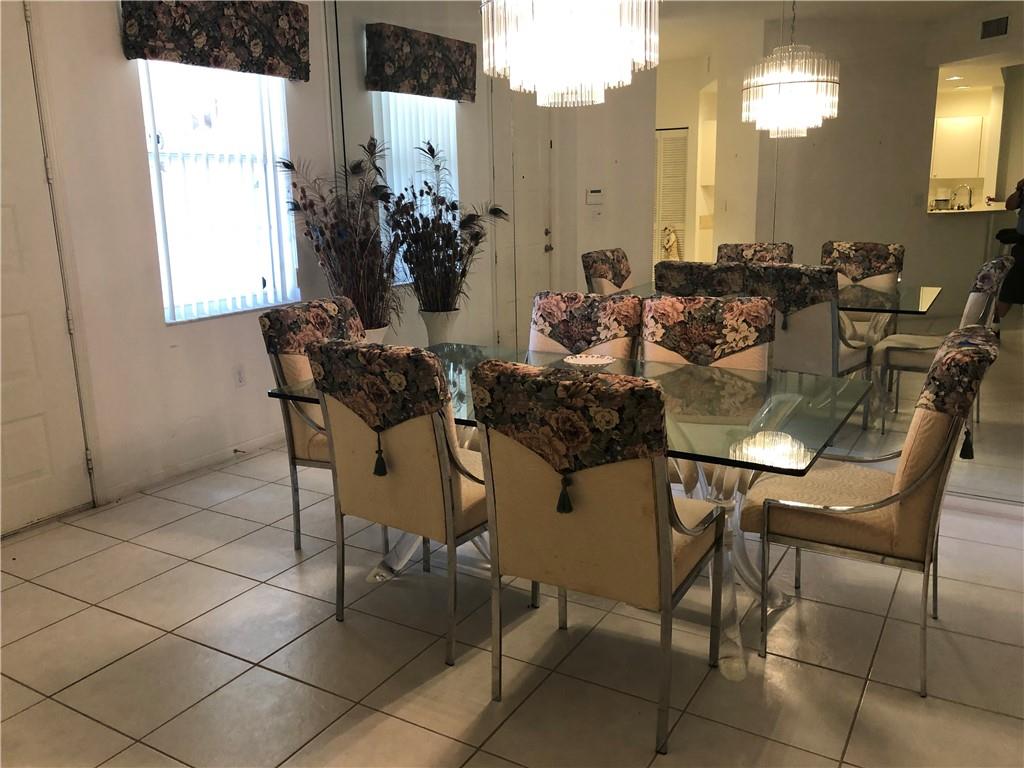 Coral Lakes - Residential