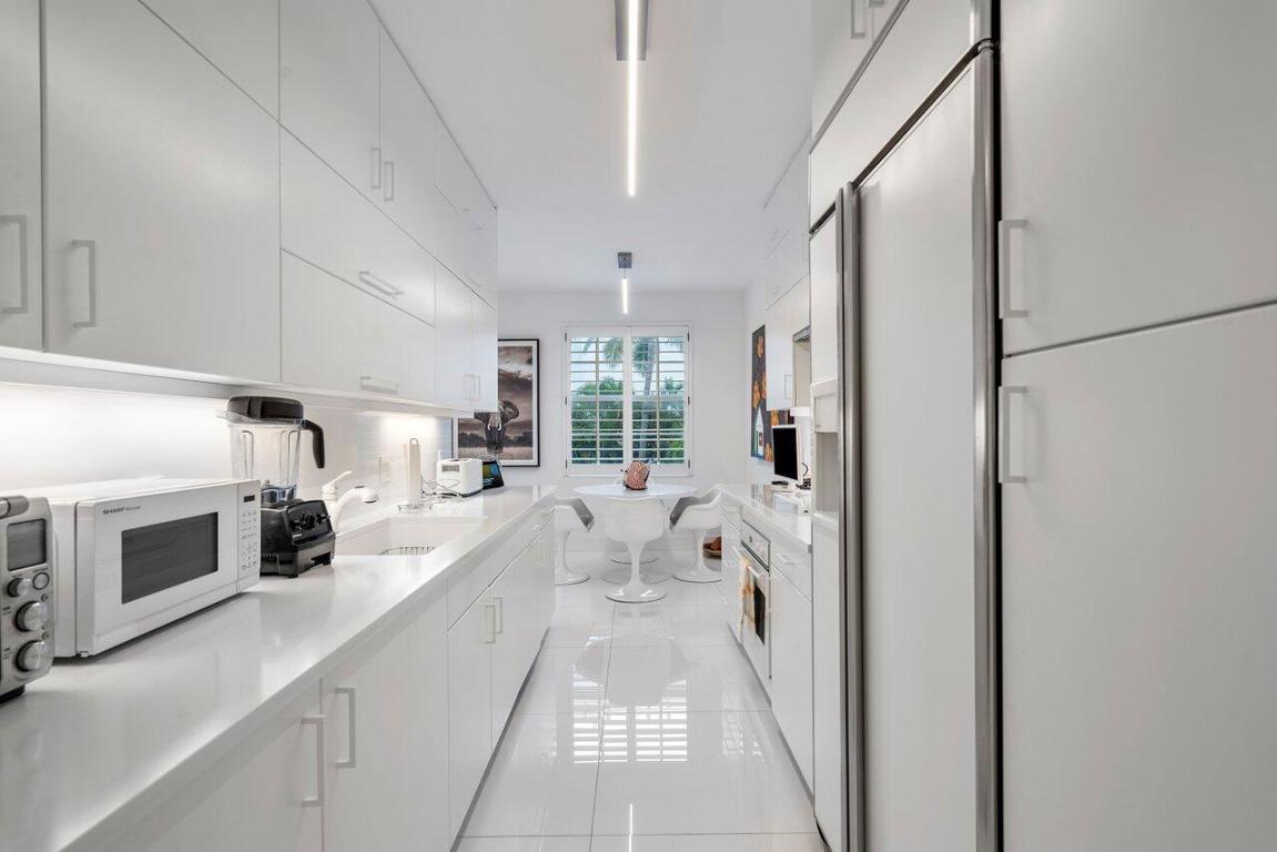 CHALET BY THE OCEAN CONDO - Residential