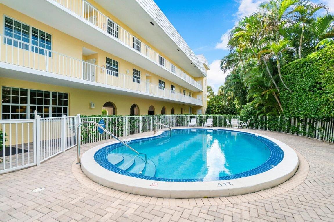 CHALET BY THE OCEAN CONDO - Residential