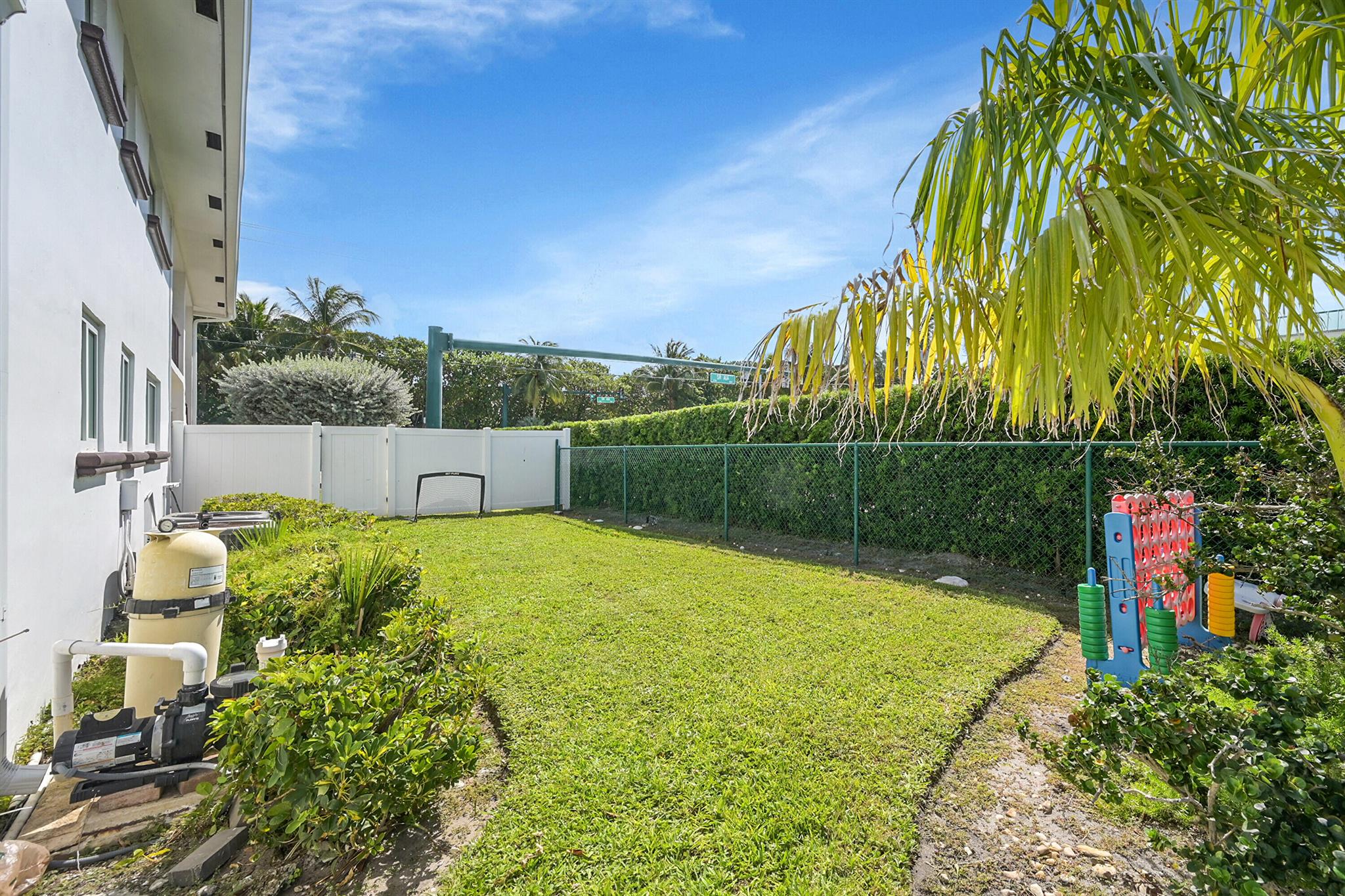 DEL HARBOUR - Residential Lease