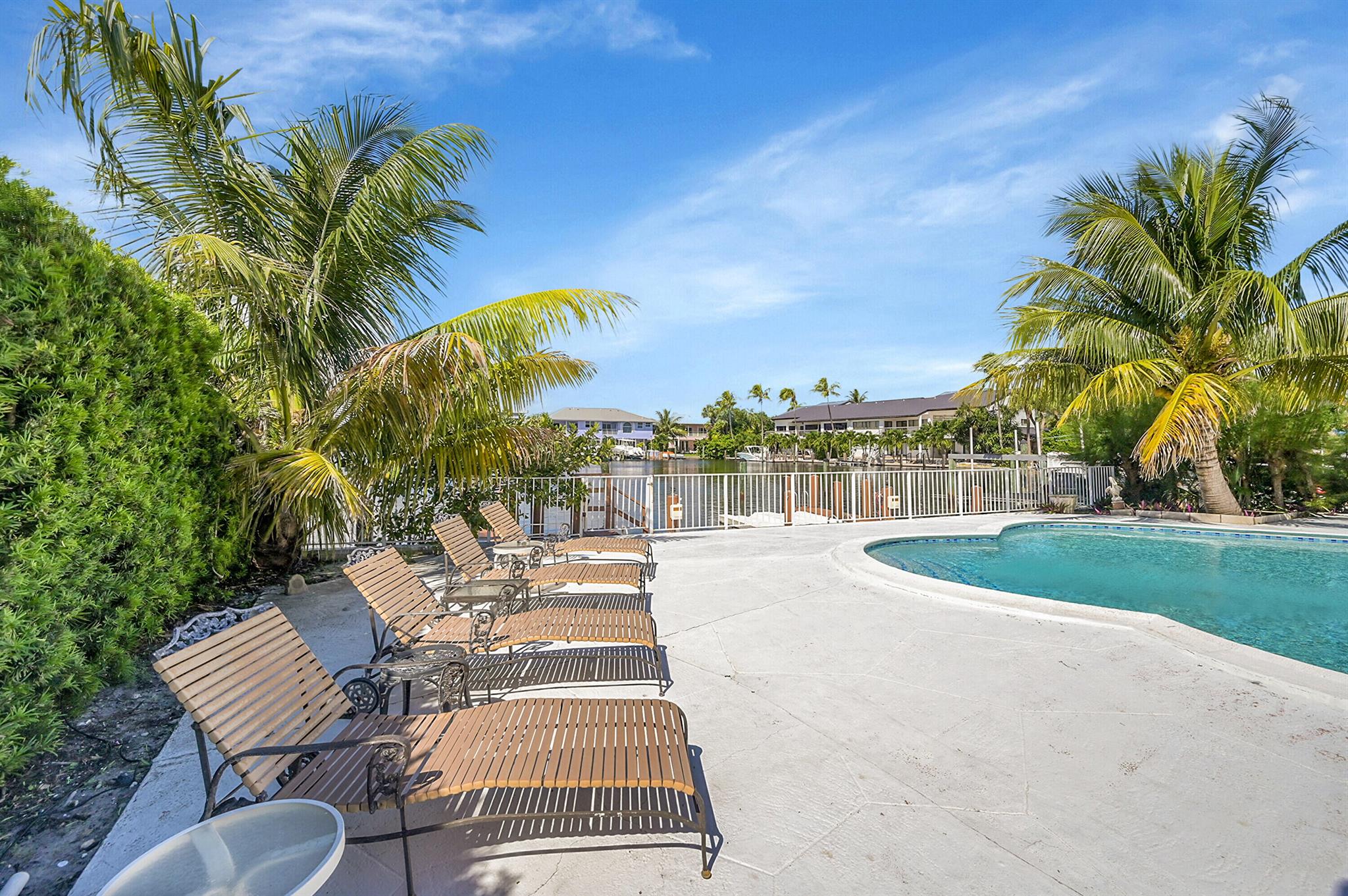 DEL HARBOUR - Residential Lease