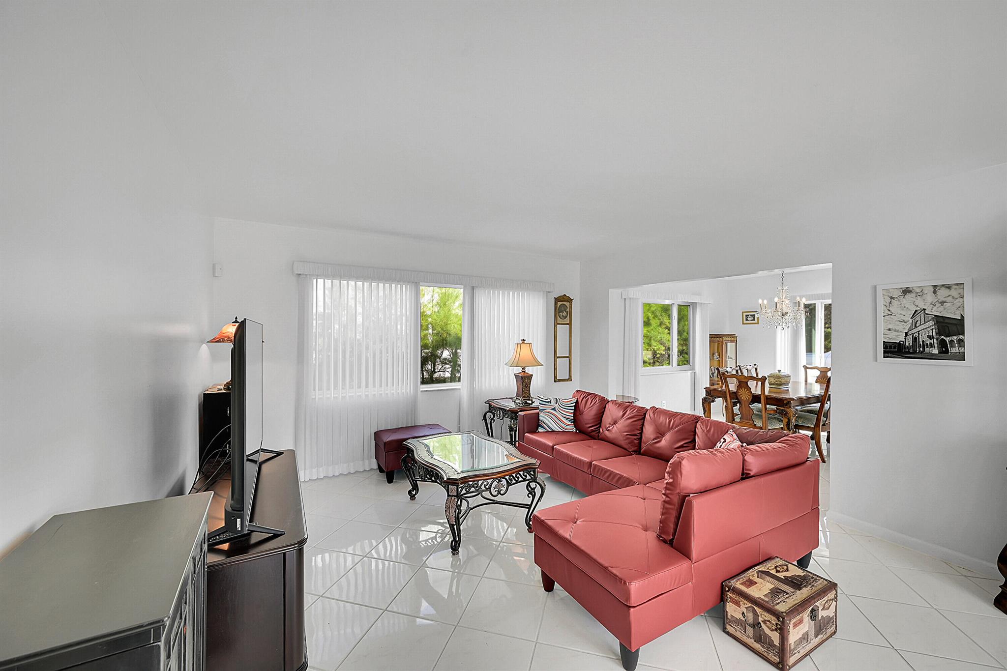 DEL HARBOUR - Residential Lease
