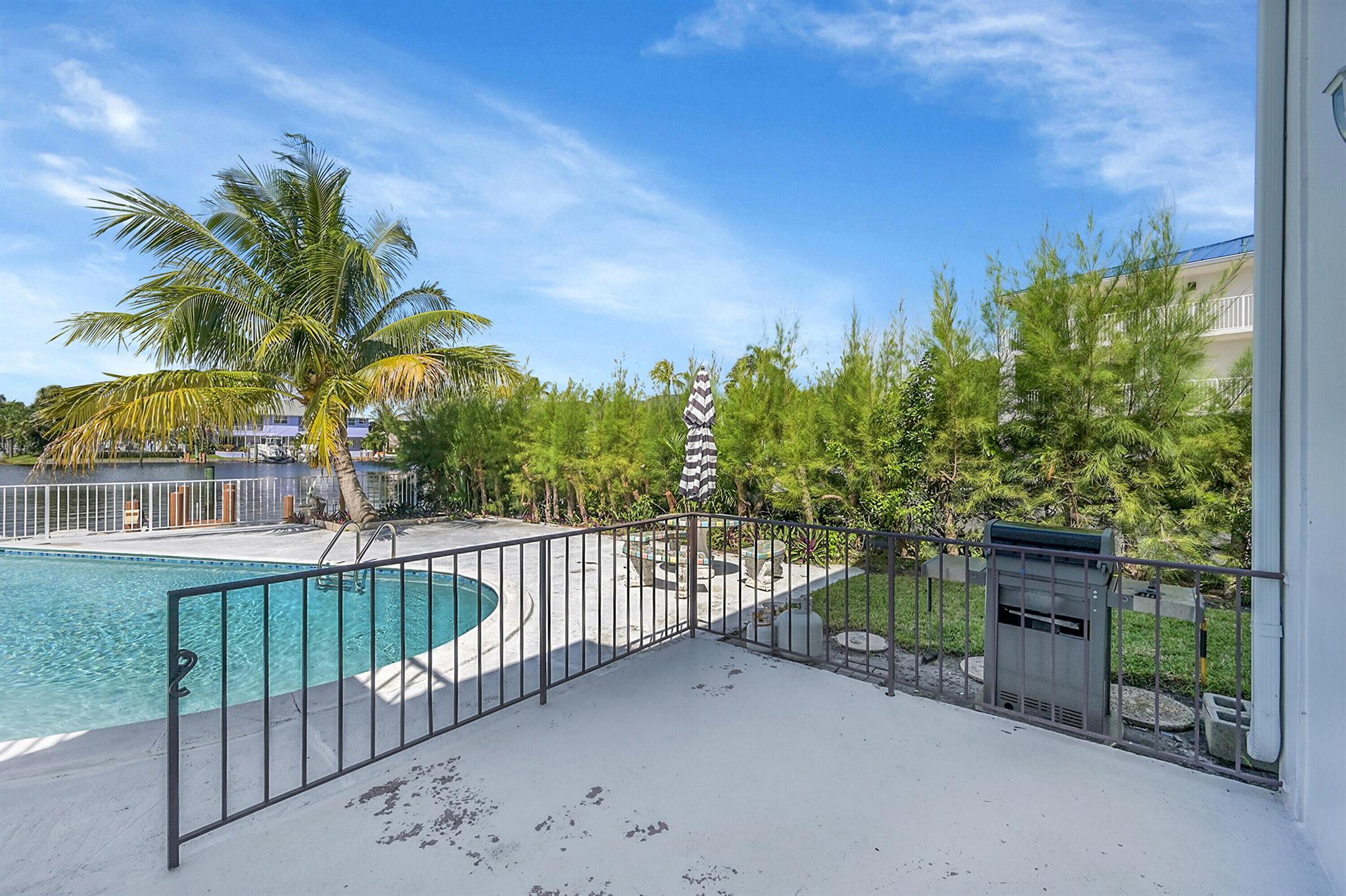 DEL HARBOUR - Residential Lease