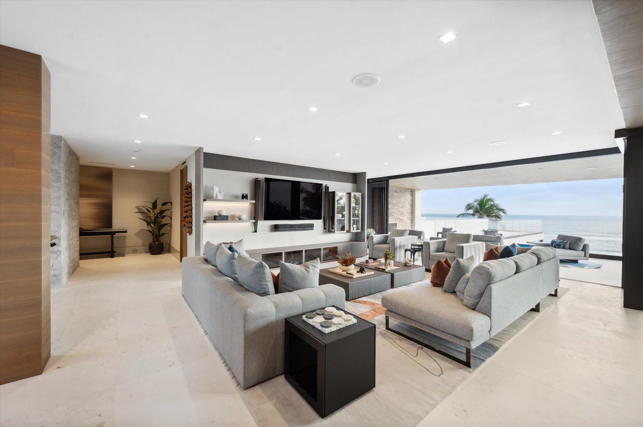 Hillsboro Mile - Residential