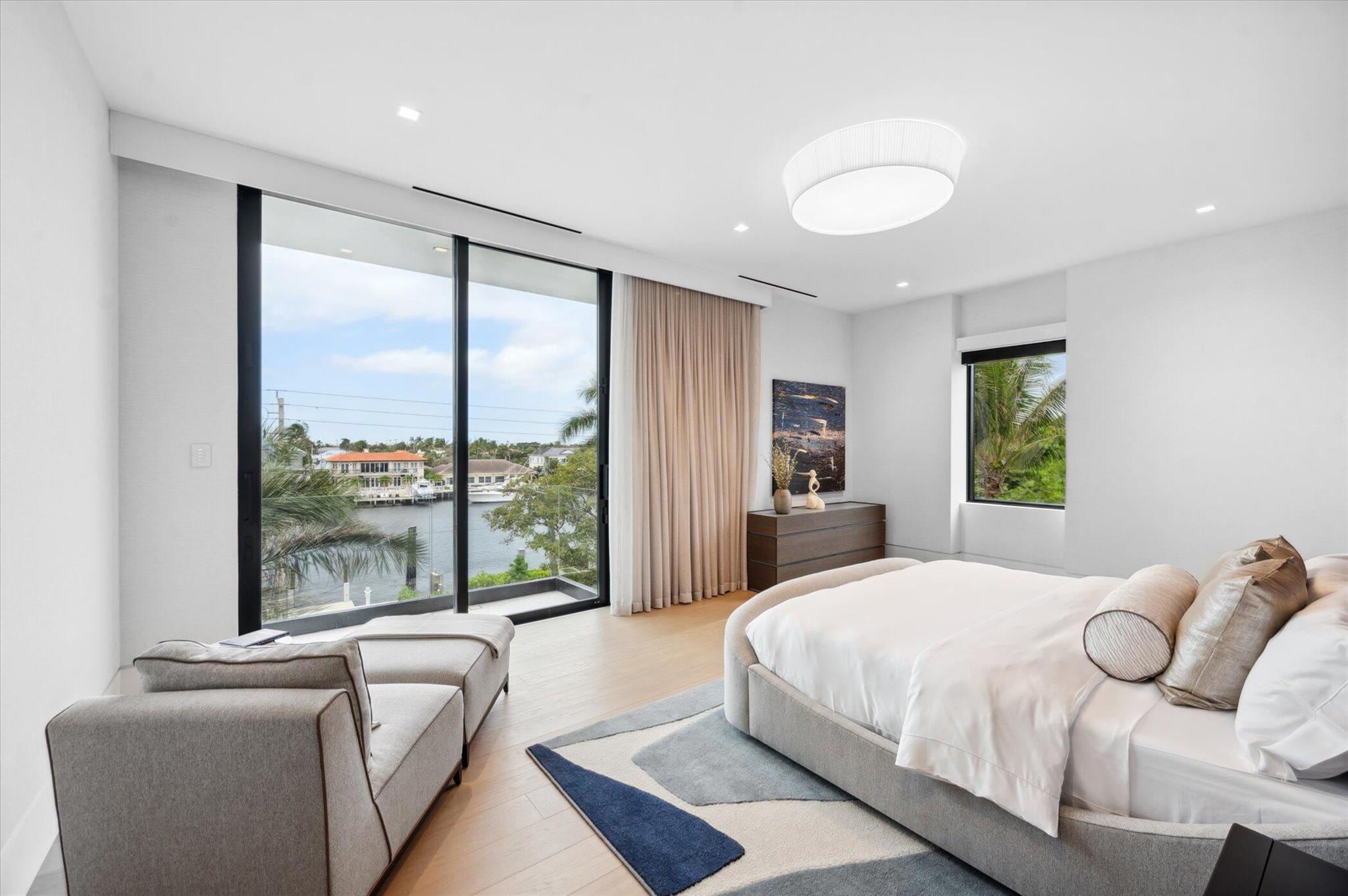 Hillsboro Mile - Residential