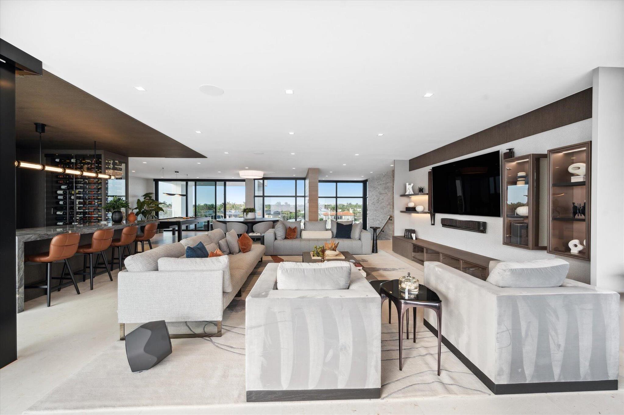 Hillsboro Mile - Residential