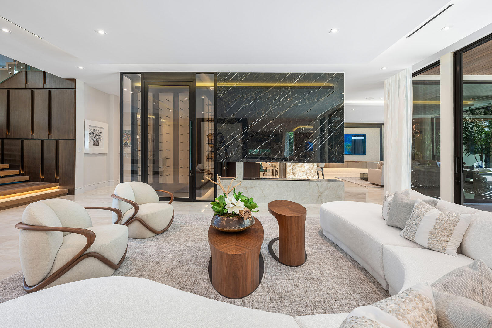 ROYAL PALM YACHT & COUNTRY CLUB - Residential