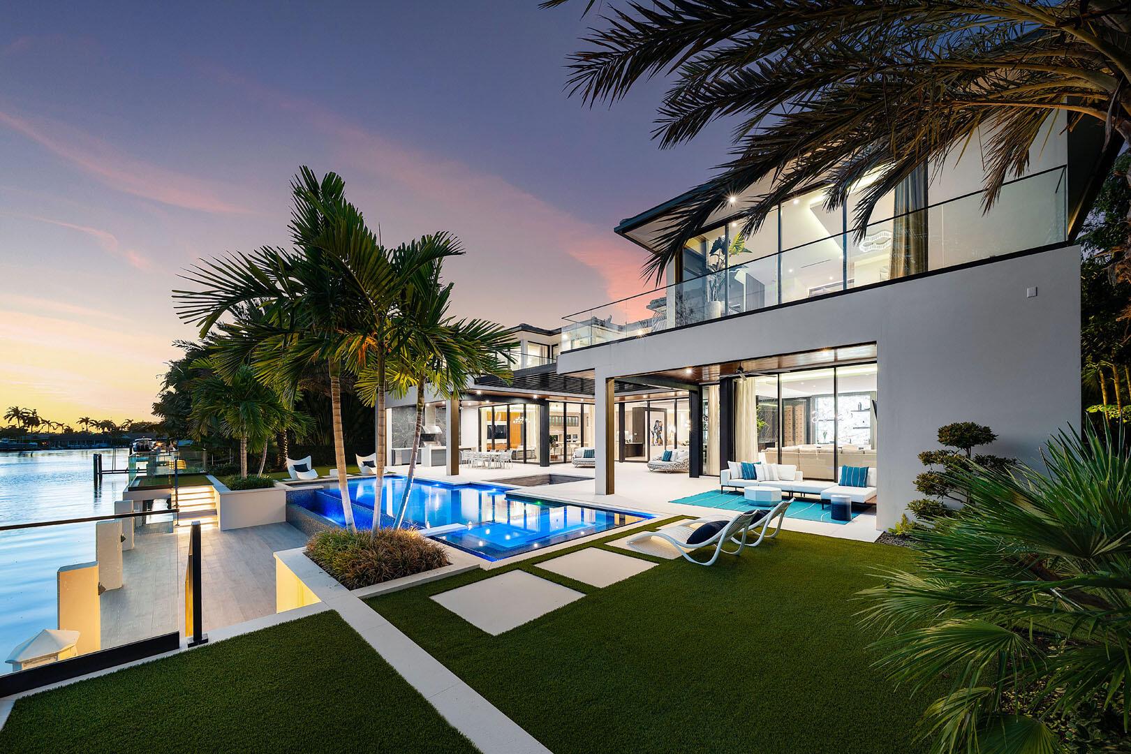 ROYAL PALM YACHT & COUNTR - Residential