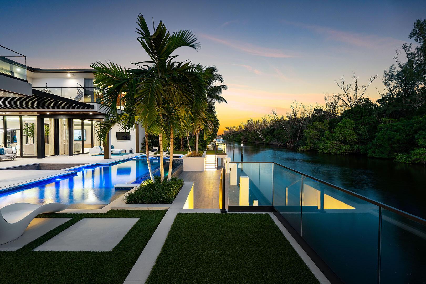 ROYAL PALM YACHT & COUNTR - Residential