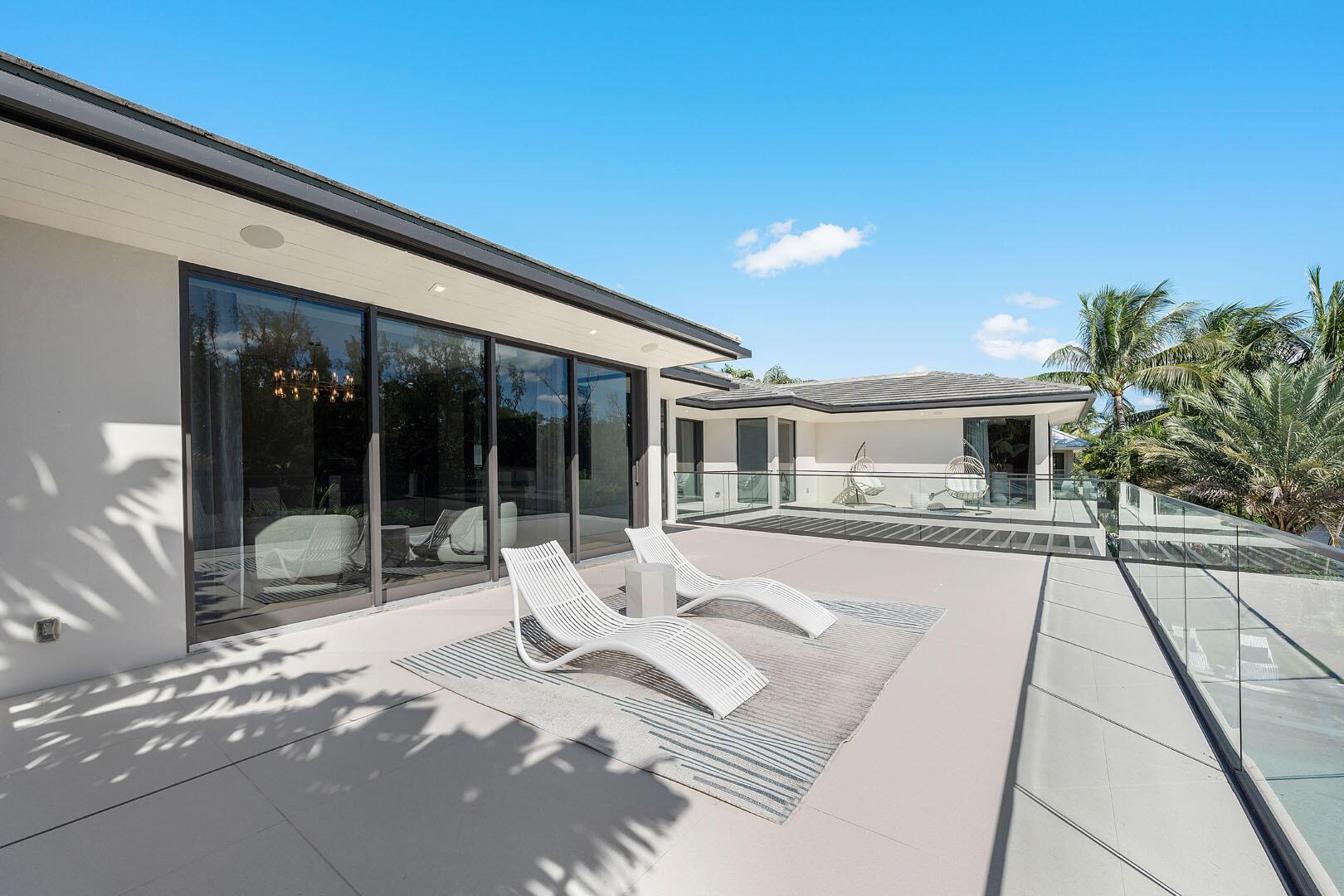 ROYAL PALM YACHT & COUNTR - Residential