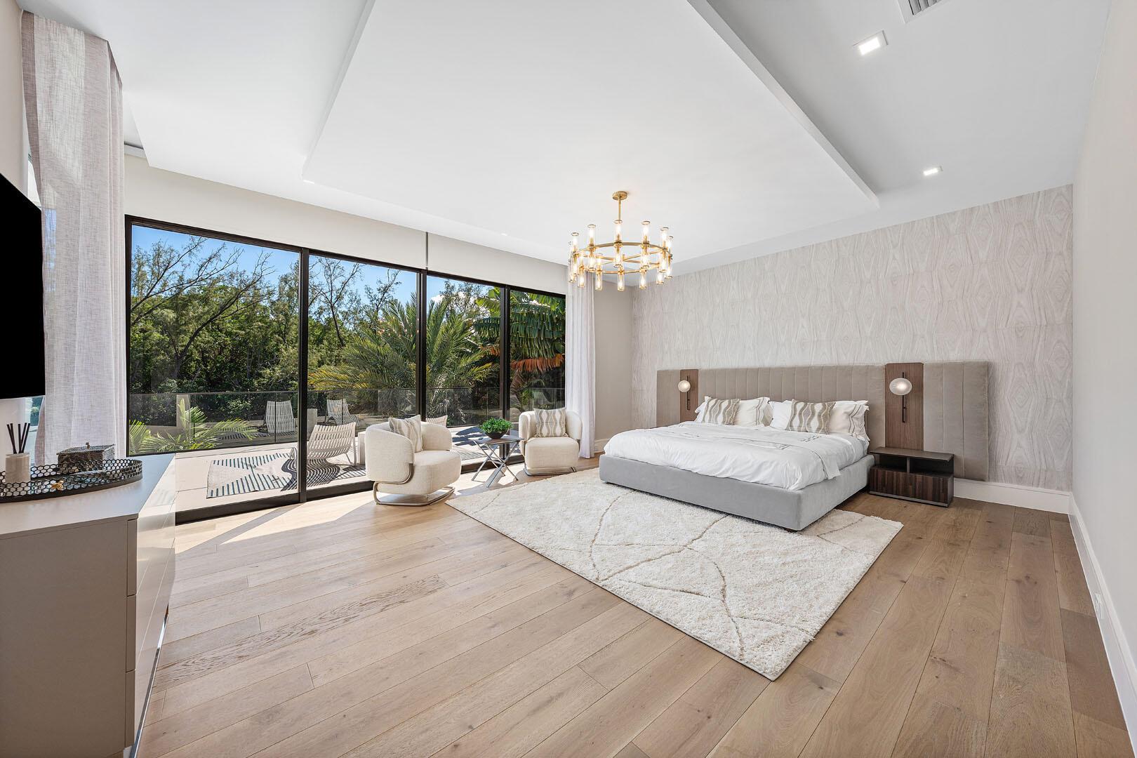 ROYAL PALM YACHT & COUNTR - Residential