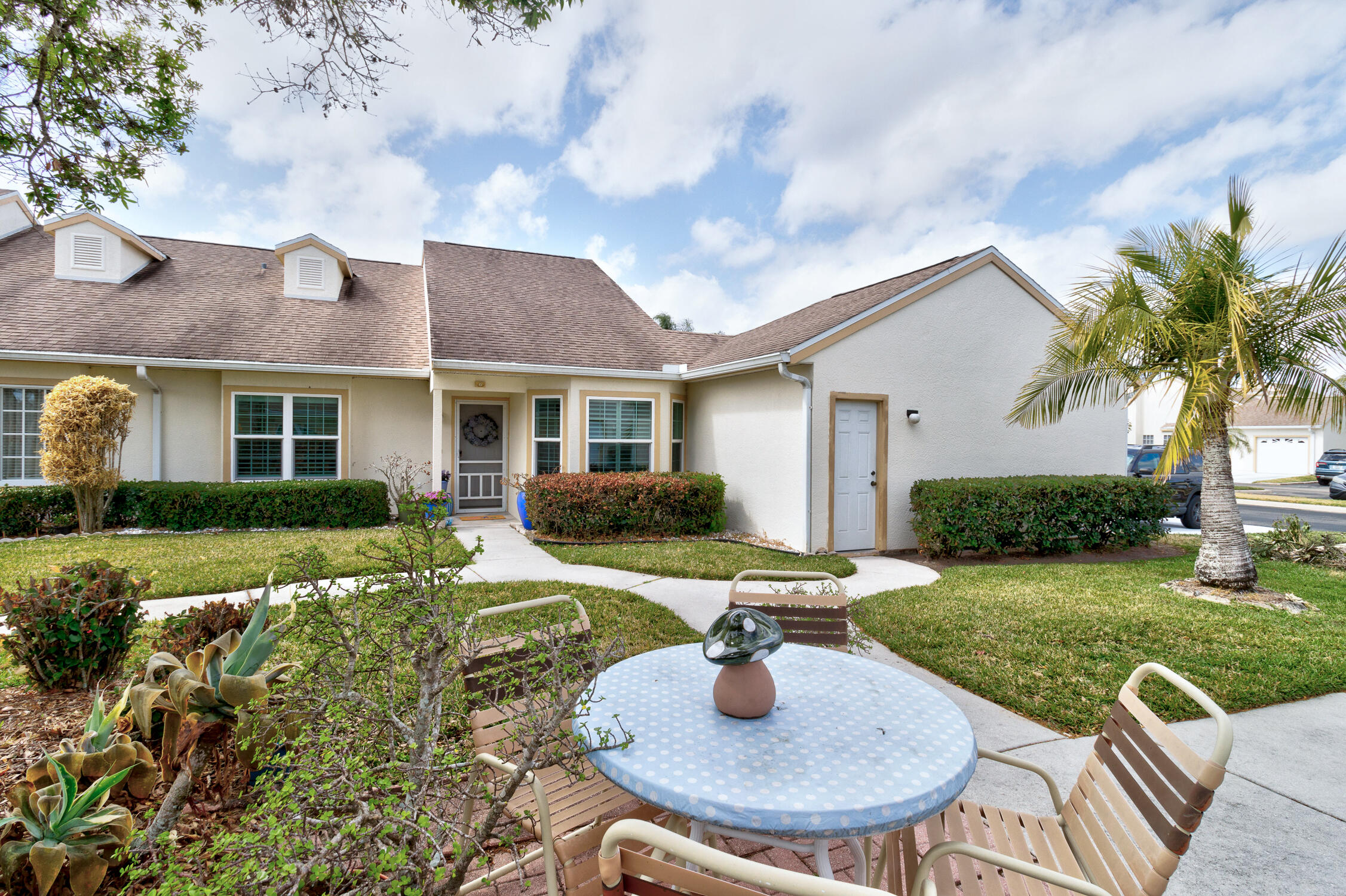 ''''''TOWN OF CONCORD CONDO, THE'''''' - Residential