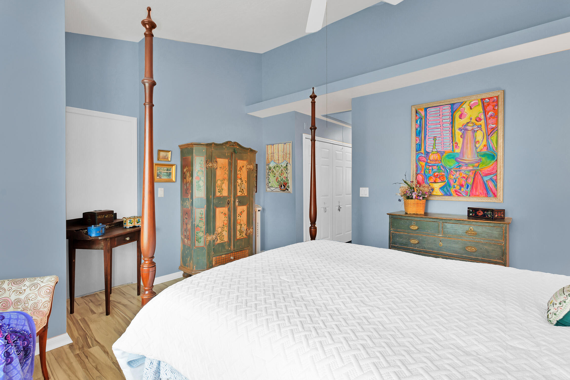 ''''''TOWN OF CONCORD CONDO, THE'''''' - Residential