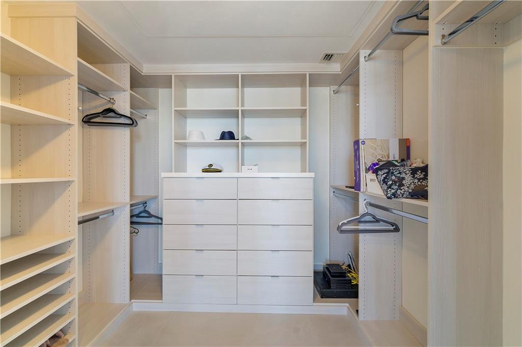 Auberge Beach Residences - Residential