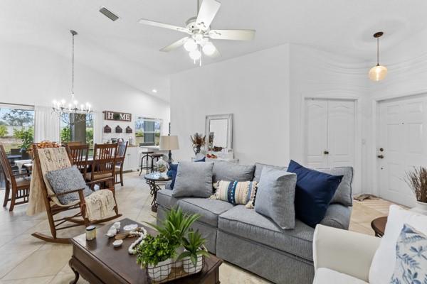 St Lucie West 117 Lakefor - Residential