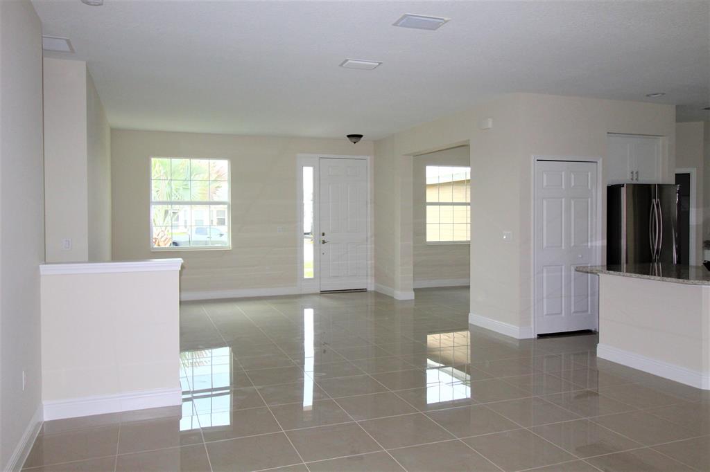 PORT ST LUCIE SECTION 15 - Residential