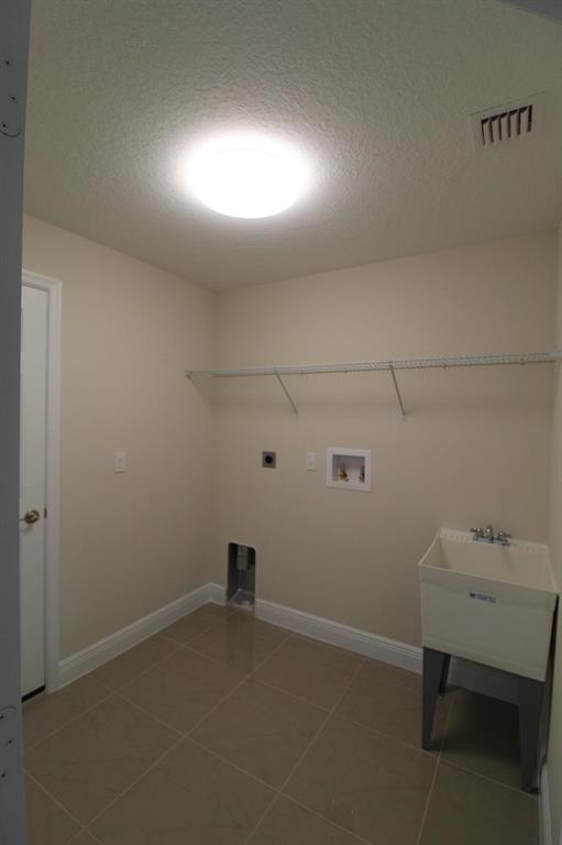 PORT ST LUCIE SECTION 15 - Residential