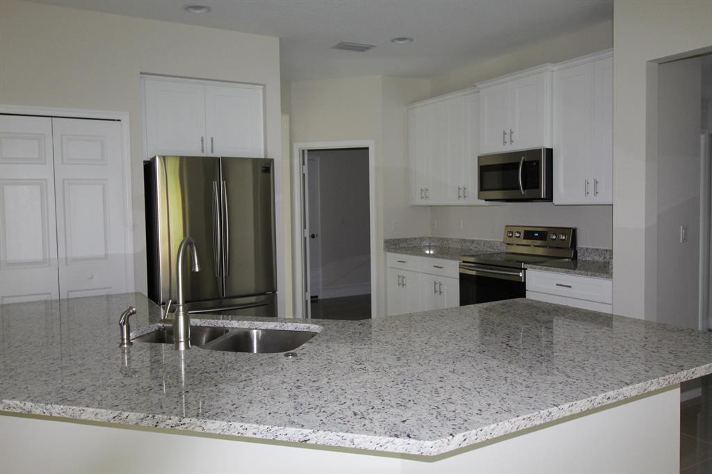 PORT ST LUCIE SECTION 15 - Residential