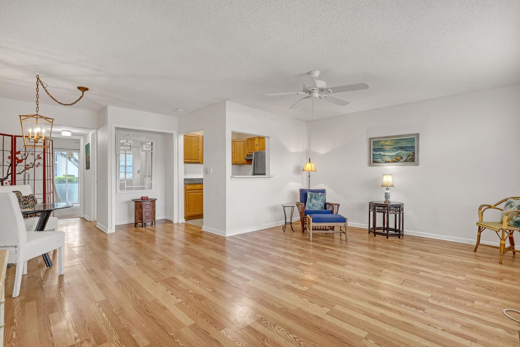 Photo of 171 W Norwich H Street W #171, West Palm Beach, FL 33417 (MLS # R11152088)