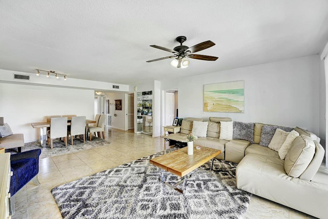 FOUNTAINS SOUTH CONDO 2 - Residential