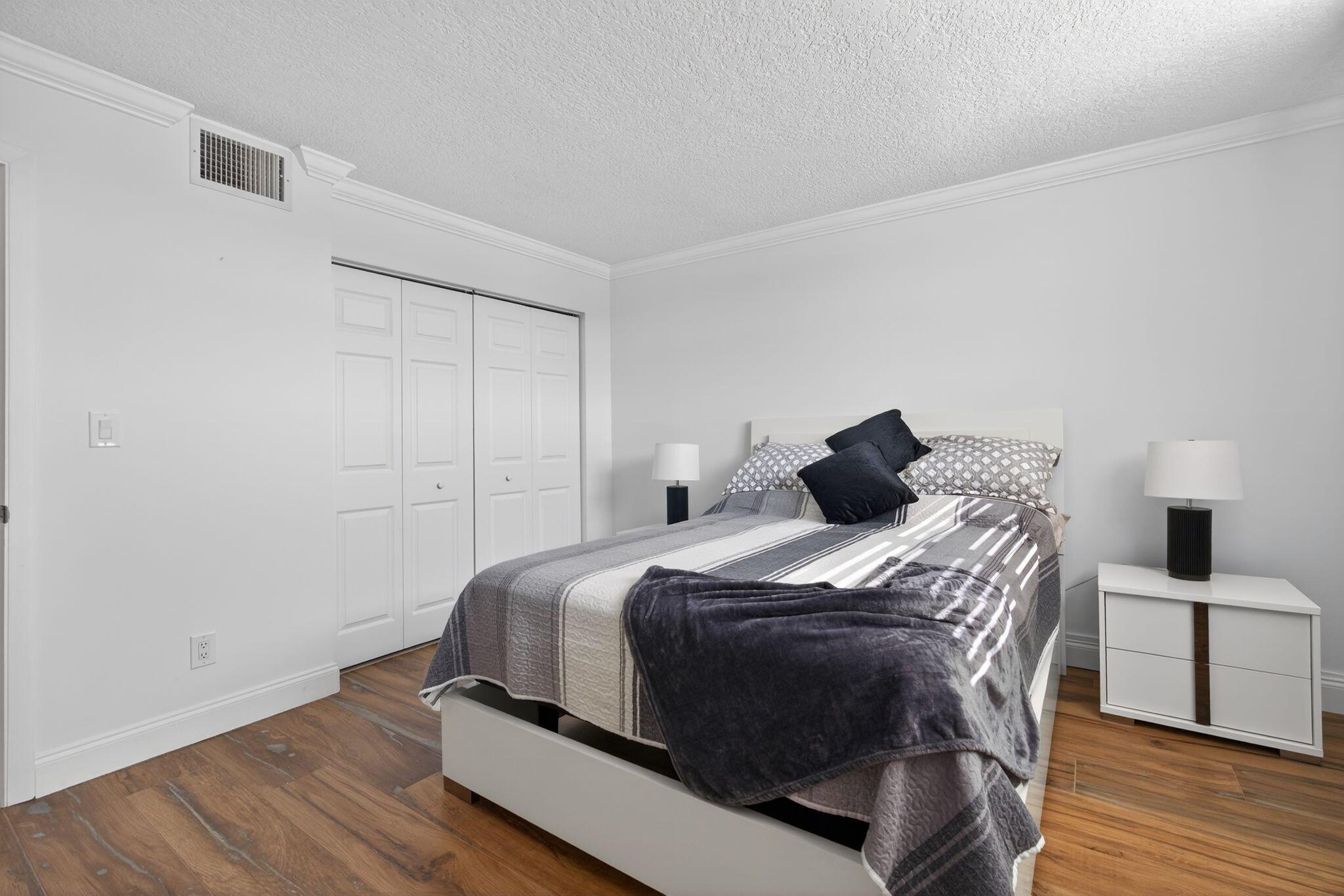 SCHOONER BAY CONDO - Residential