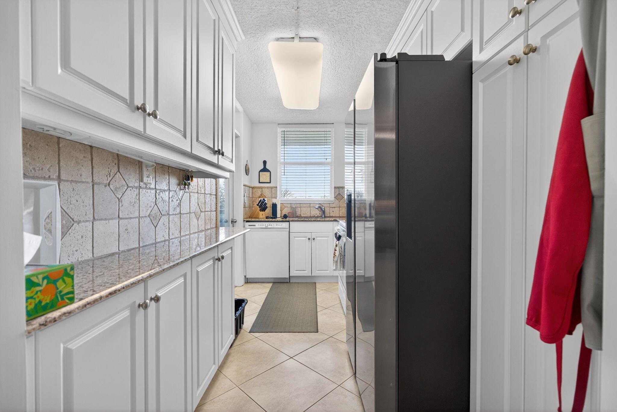 SCHOONER BAY CONDO - Residential