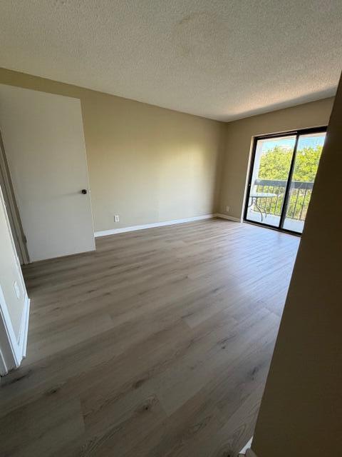 PRESIDENTIAL GOLFVIEW CONDO - Residential