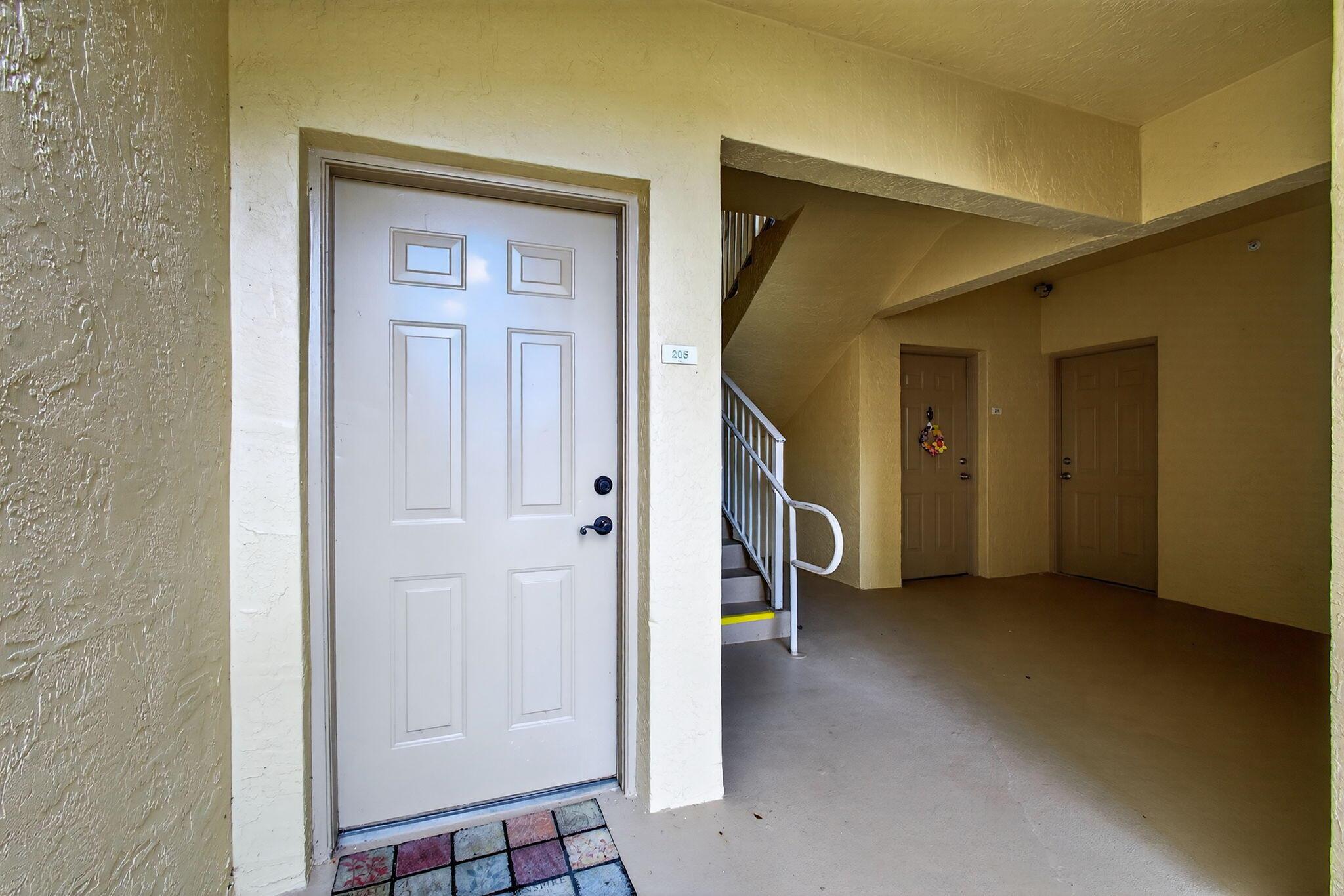 2040 Greenview Shores 205 Boulevard 205