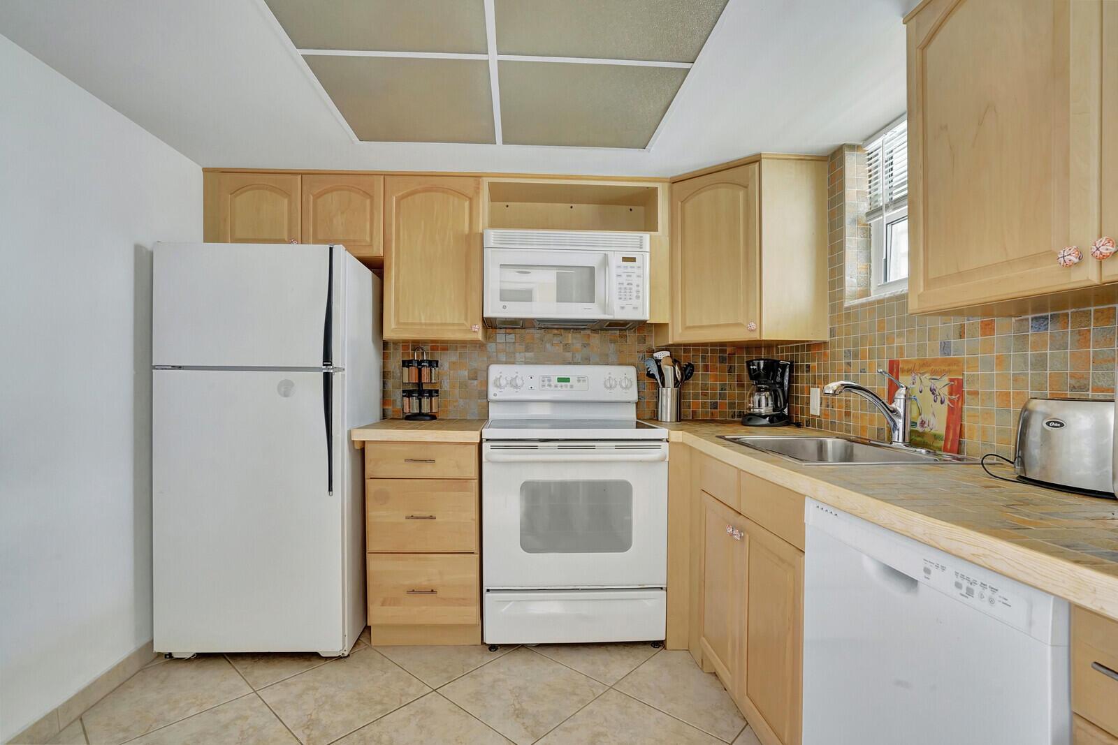 3570 S Ocean Boulevard 511