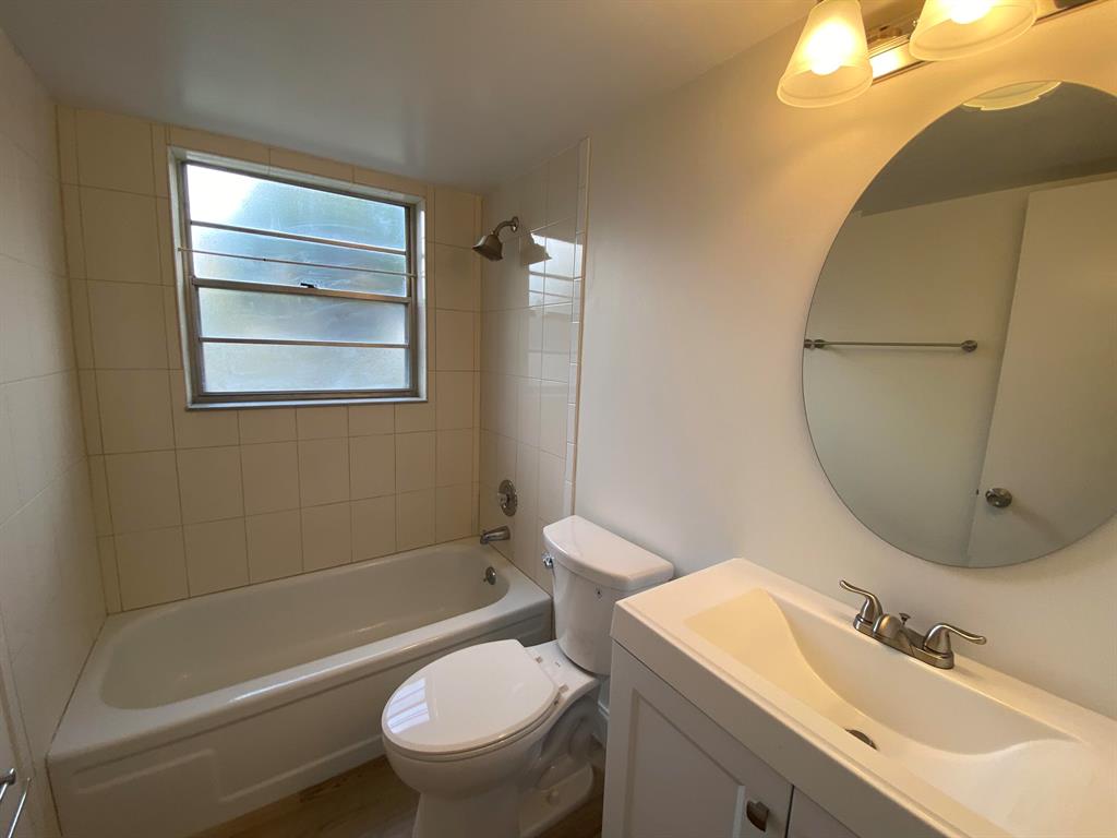 DORCHESTER CONDO - Residential