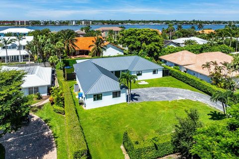 A home in Lantana