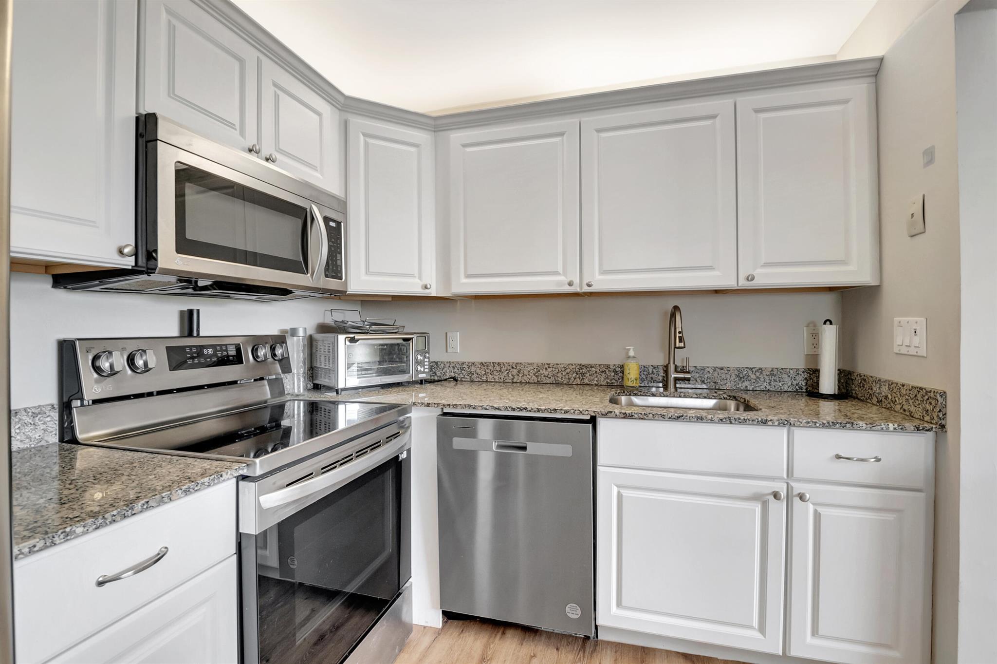 KINGS POINT MONACO B - Residential