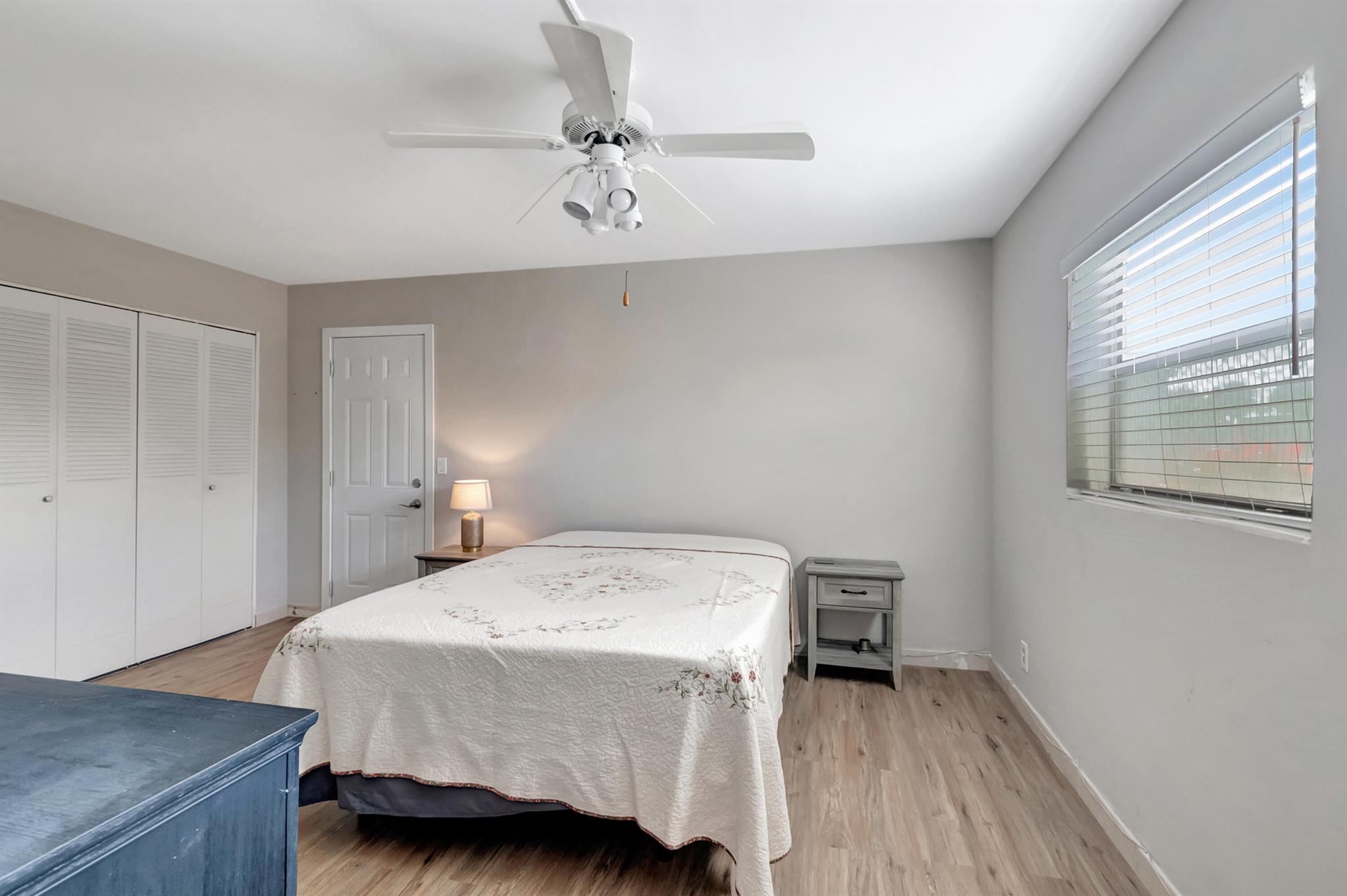 KINGS POINT MONACO B - Residential