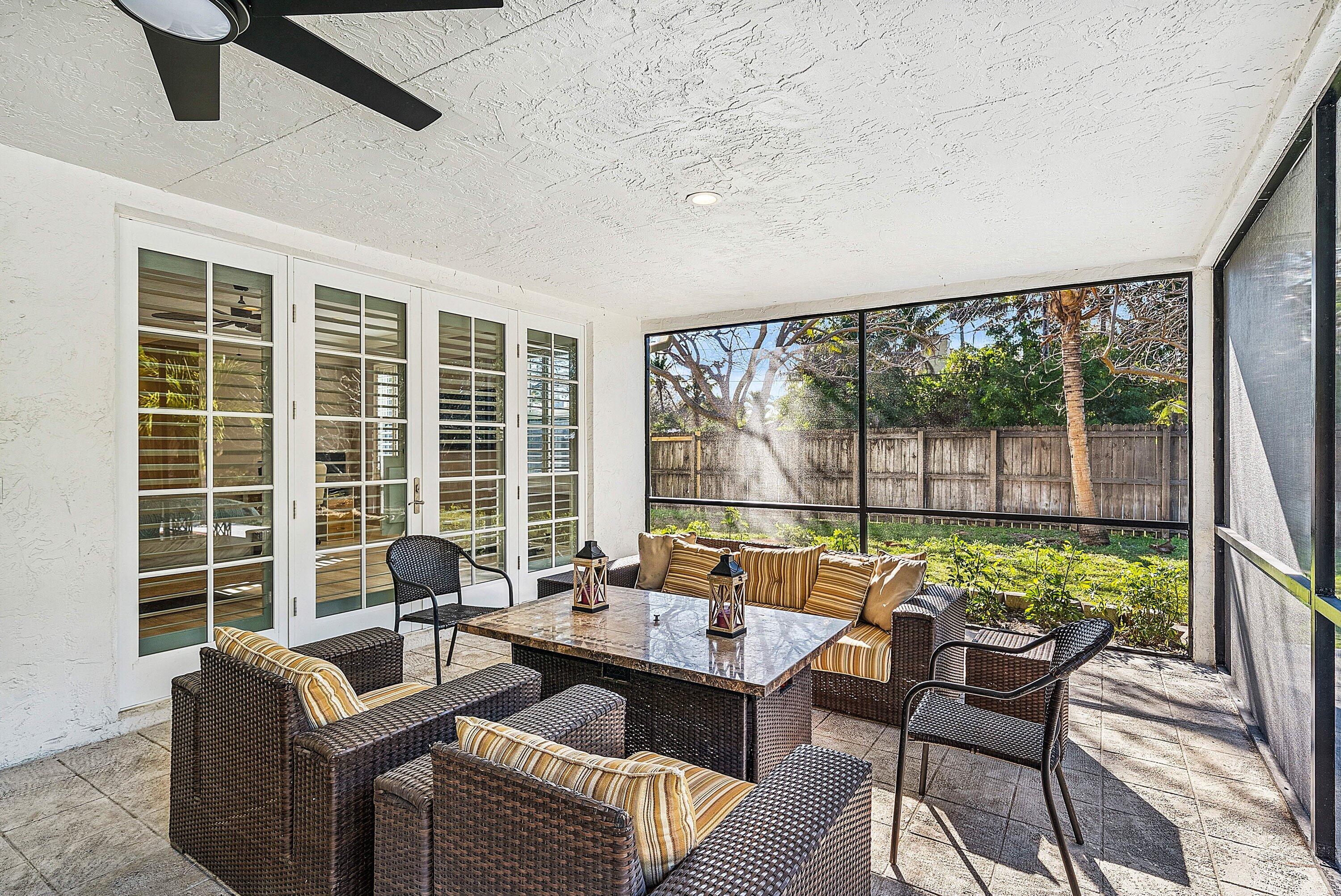 PALM BEACH FARMS CO 10 - Residential