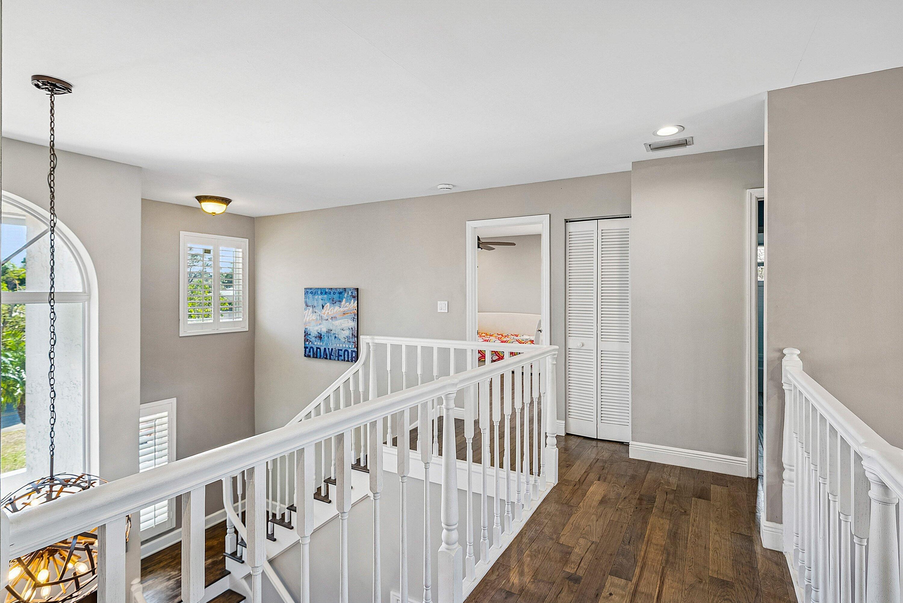 PALM BEACH FARMS CO 10 - Residential