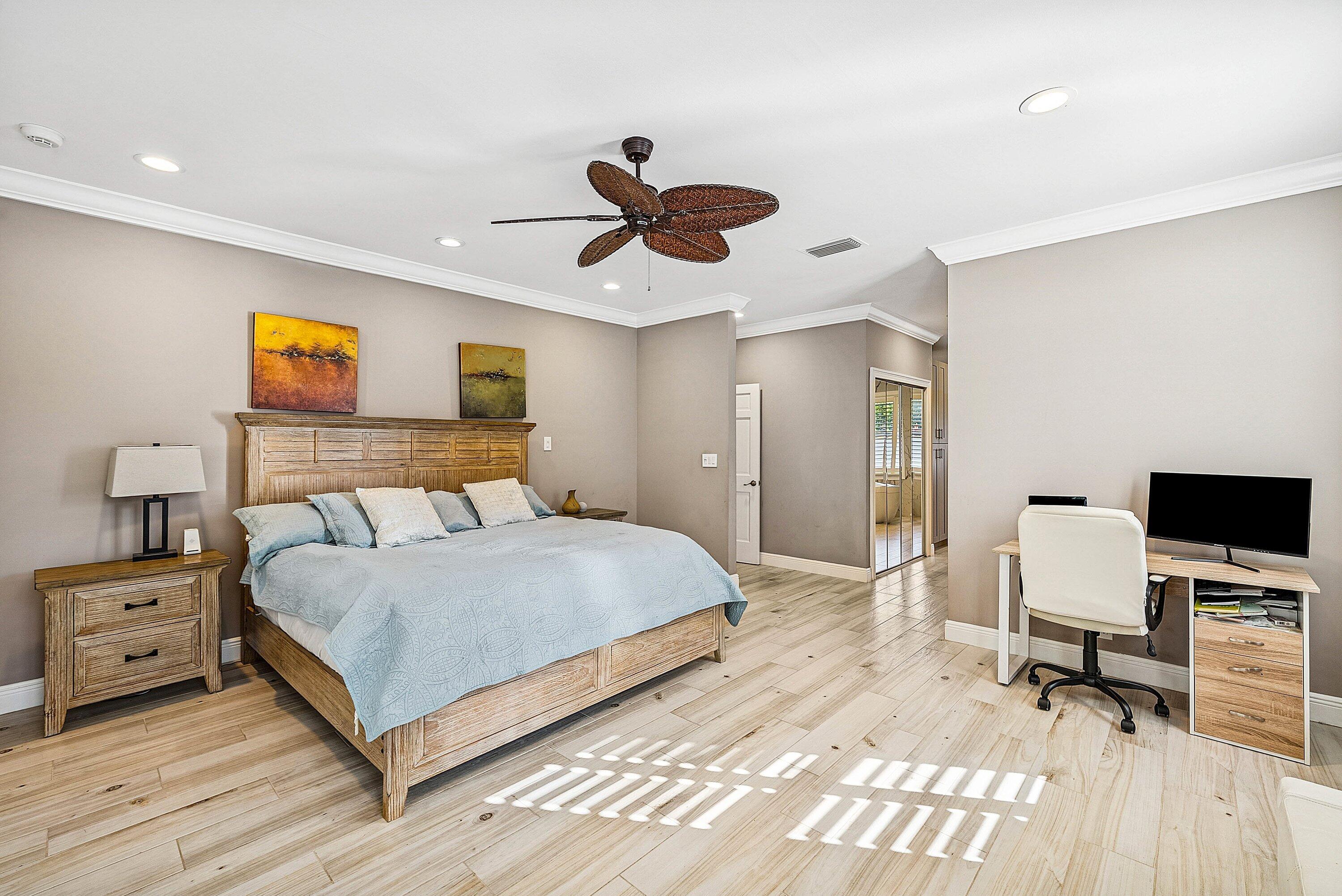 PALM BEACH FARMS CO 10 - Residential